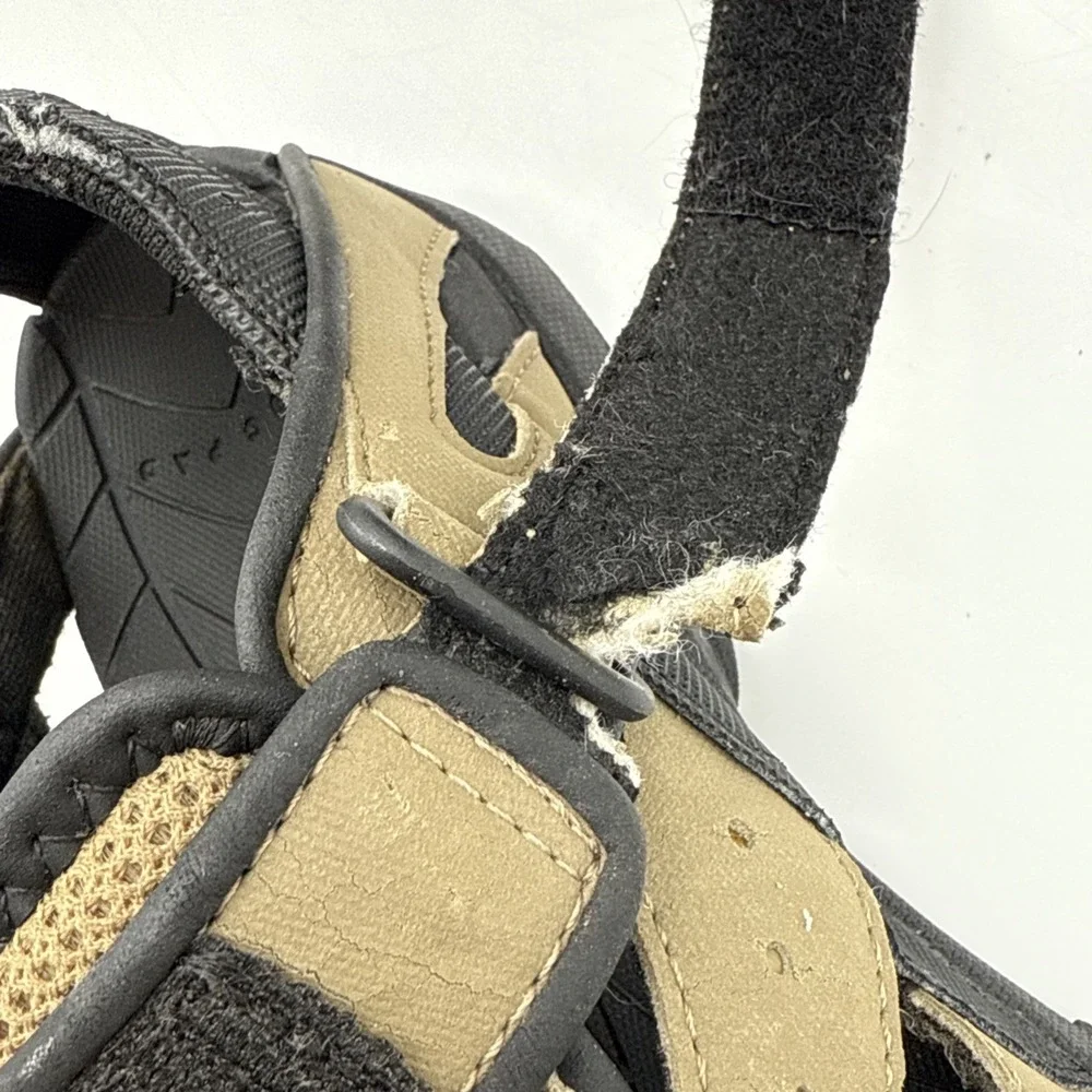 Teva Men's Hiking Sandal Brown Khaki Strap Comfortable Sandals US 8 Walk Trail